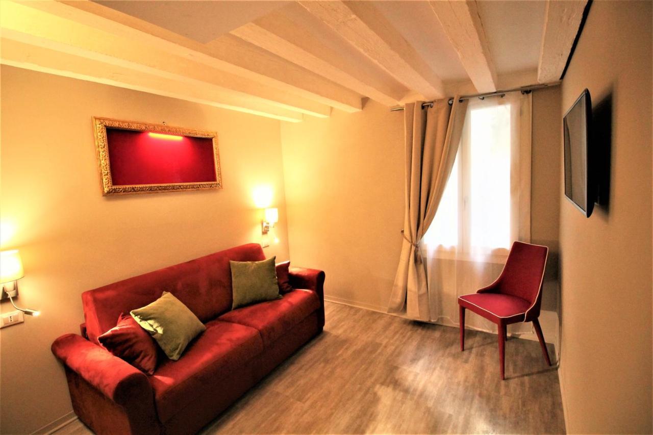 San Marco Fenice 3Bdr 2Bth Apartment Veneza Exterior foto